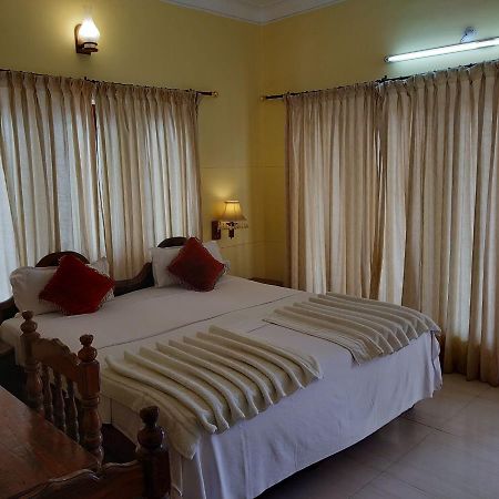 Beach Florra Inn Kovalam Exterior foto