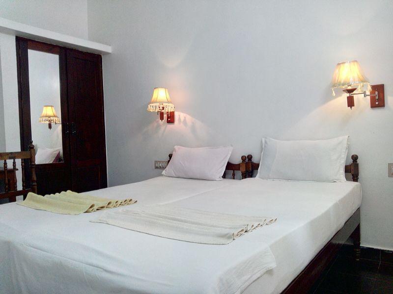 Beach Florra Inn Kovalam Zimmer foto